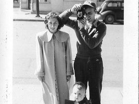 1950 Mom, Dad with camera, Dave.jpg